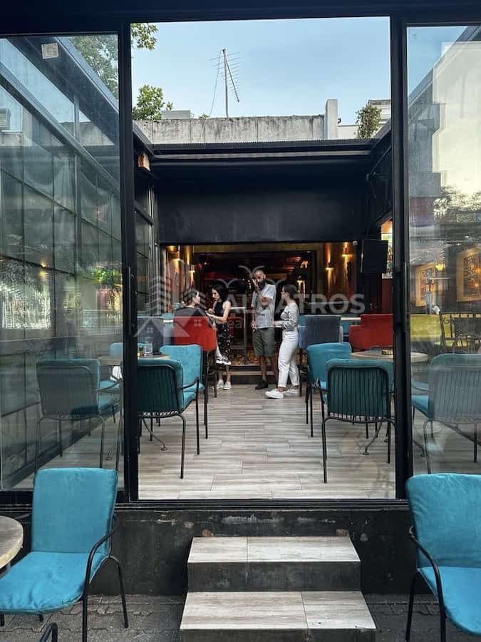 100 m² Café Space with Terrace in Central Bar