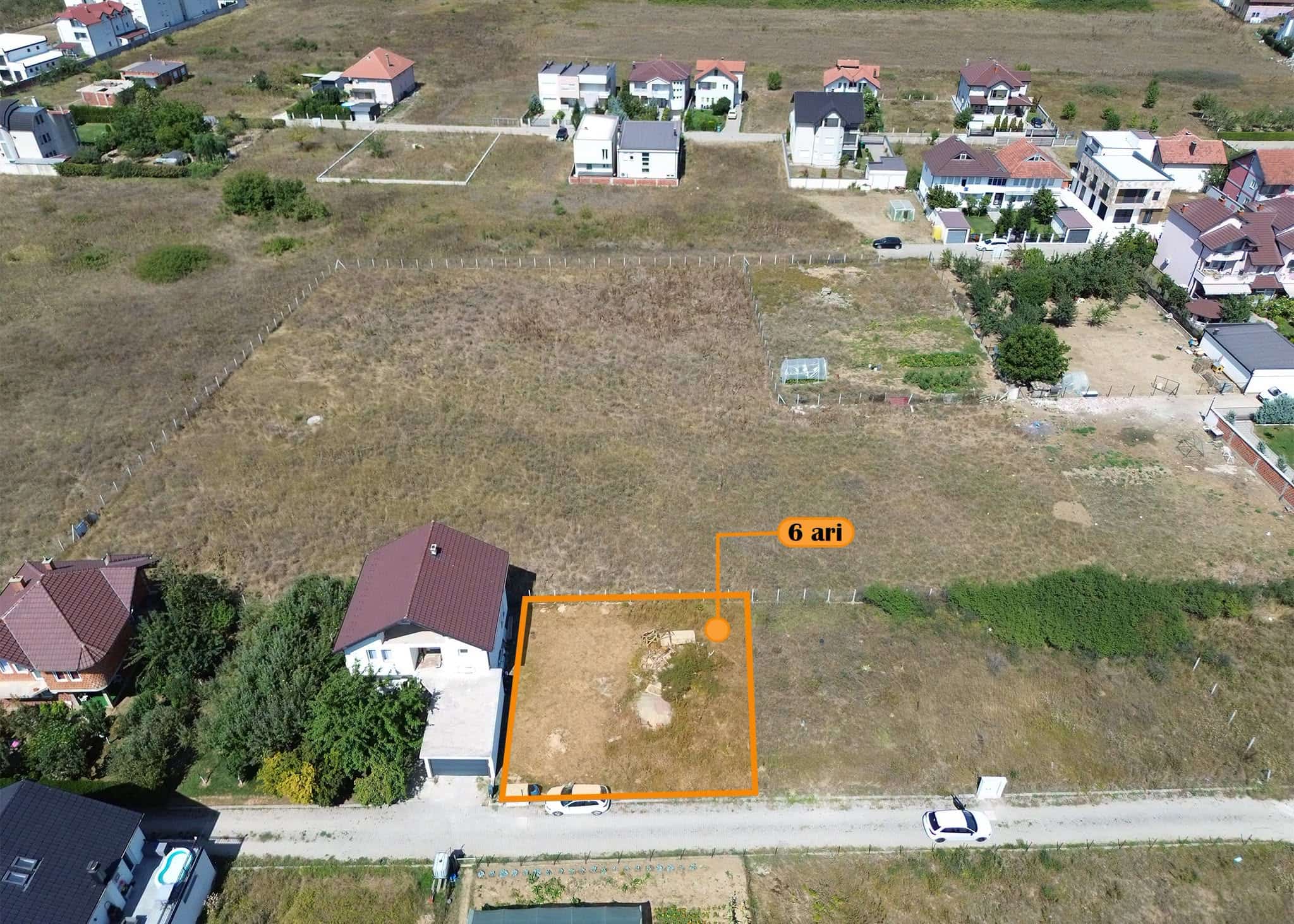 Troll për shitje me sipërfaqe prej 600 m² në Prishtinë