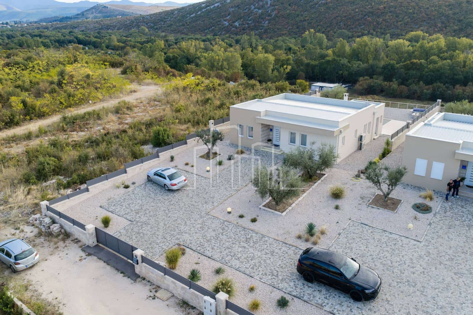 Cozy 3-Bedroom House for Sale in Mostar