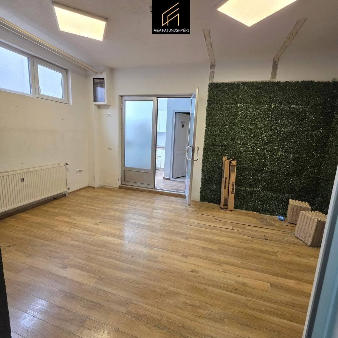 Spacious 150 m² Commercial Space for Rent in Bregu i Diellit, Pristina 6