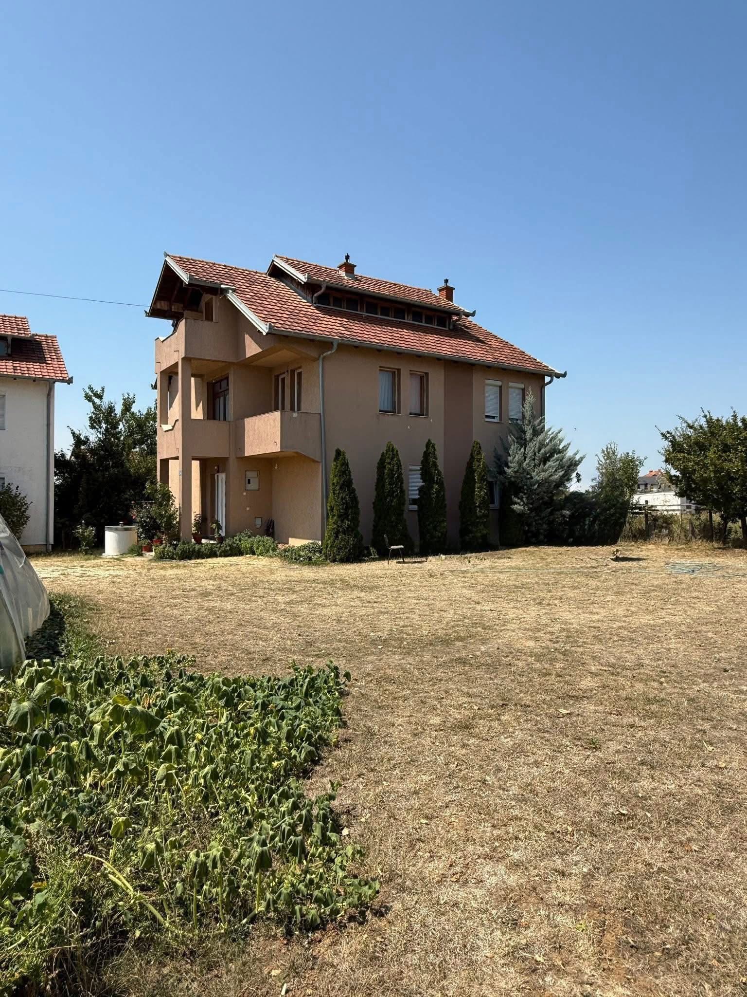 Shitet Shtëpia, Bërnicë e Poshtme, Prishtinë  2