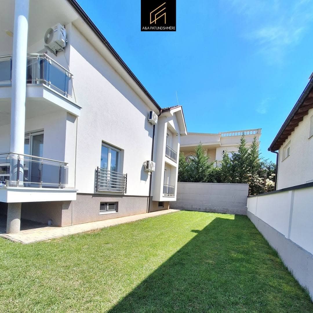 Spacious 430 m² house for sale in Prishtina-Veternik 2