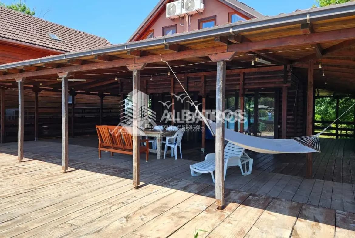 Well-Equipped 2-Bedroom Cottage with 280 m² Terrace on Ada Bojana 8