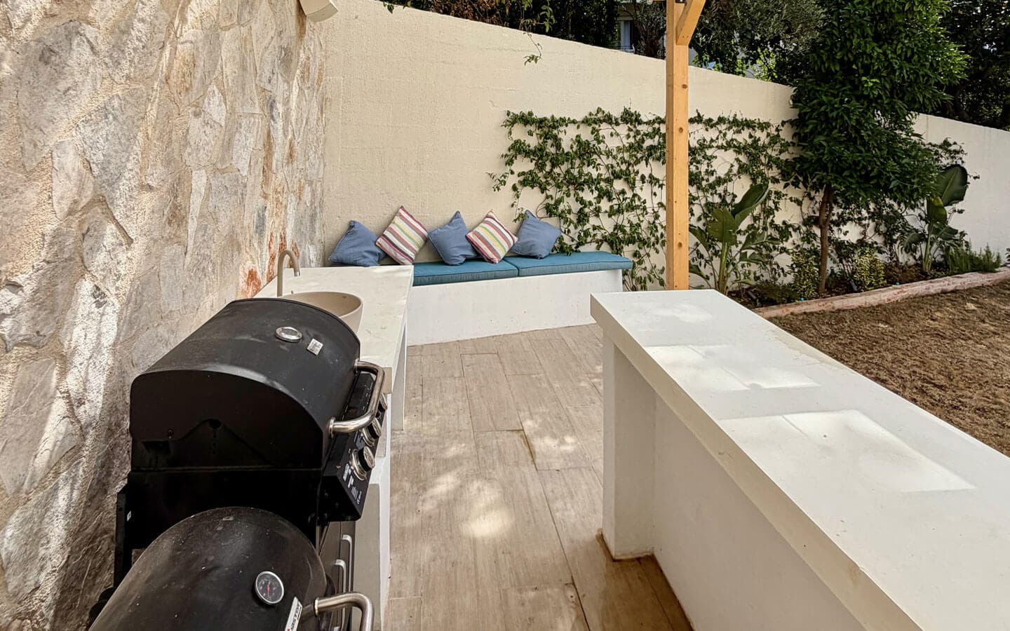 Villa Luma with Panoramic Bay Views in Tripovići, Tivat 5