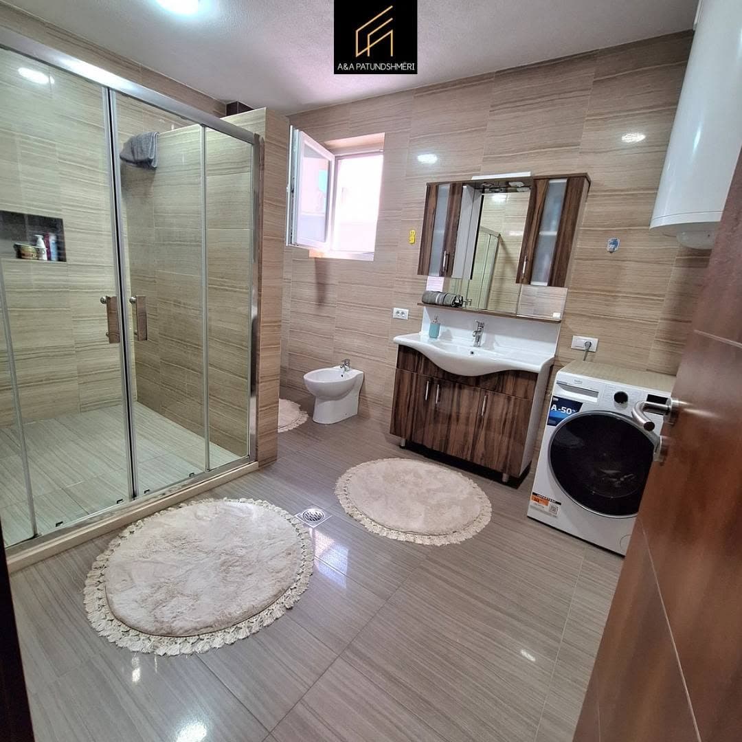 Spacious 430 m² house for sale in Prishtina-Veternik 16