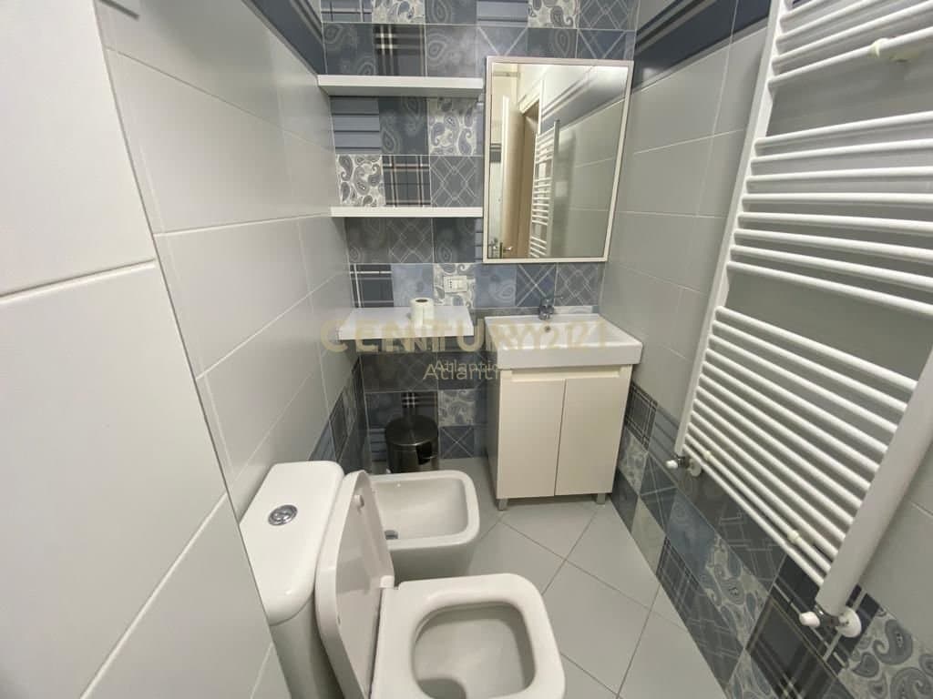 Furnished Duplex with Sea Views for Rent in Rrota e Kuqe, Durrës 16