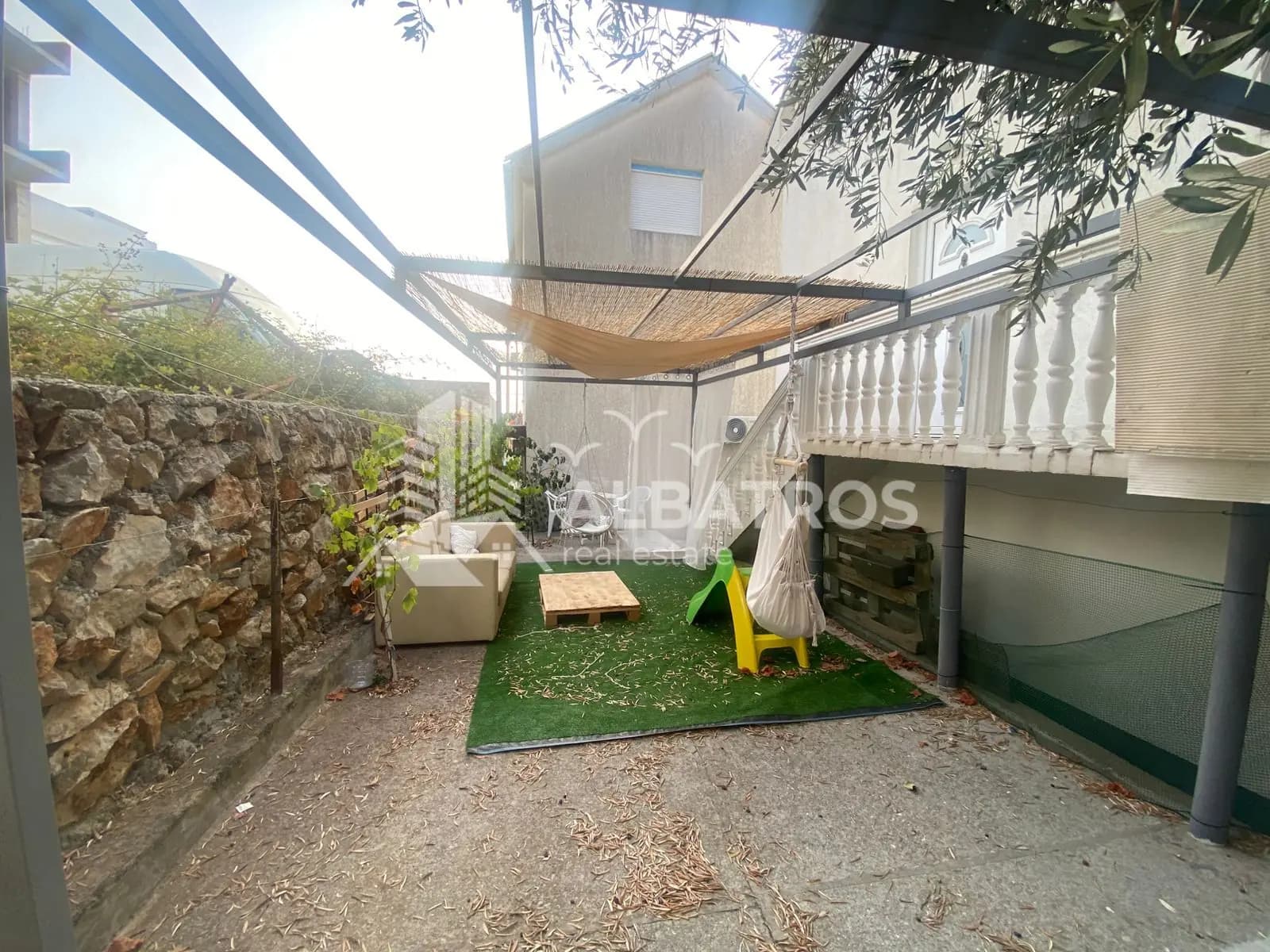 Furnished Three-Level House with Sea View in Dobre Vode 1