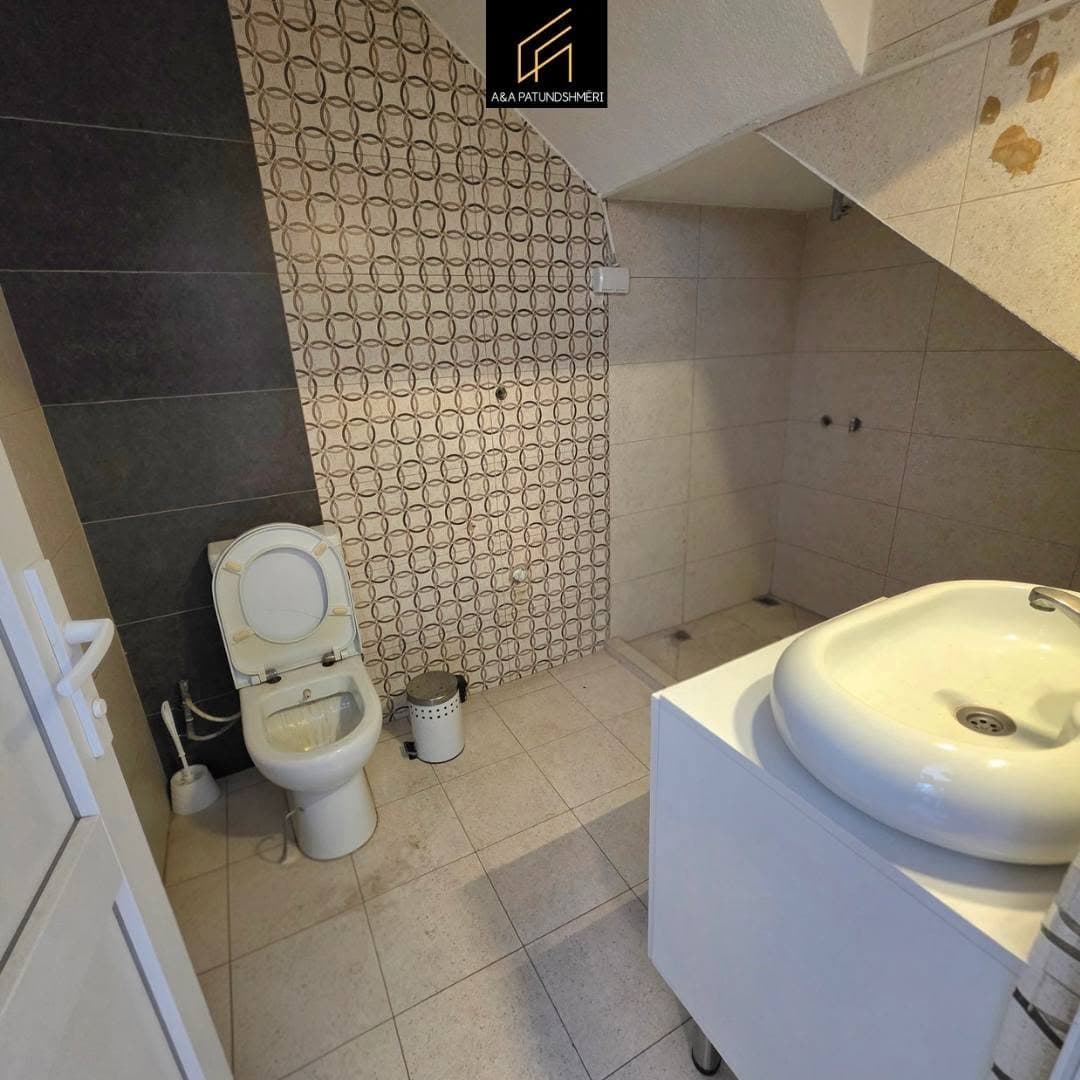 Spacious 150 m² Commercial Space for Rent in Bregu i Diellit, Pristina 8
