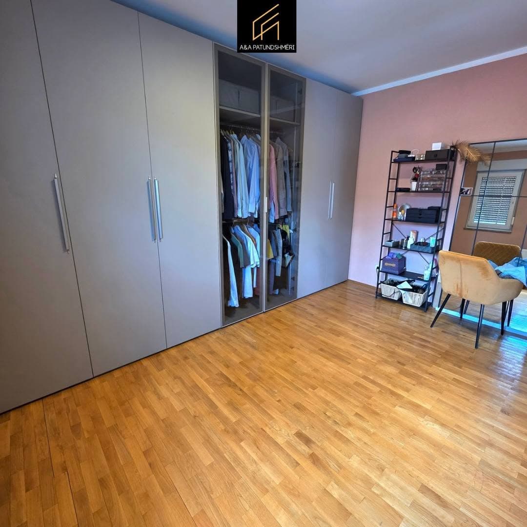 Generous 130 m² one-bedroom house for rent in Prishtina 6