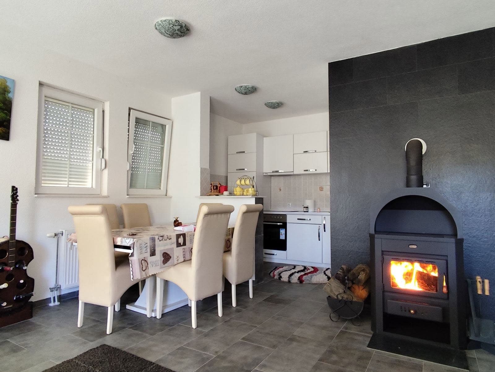 Three-bedroom family house for rent in Prishtina 5