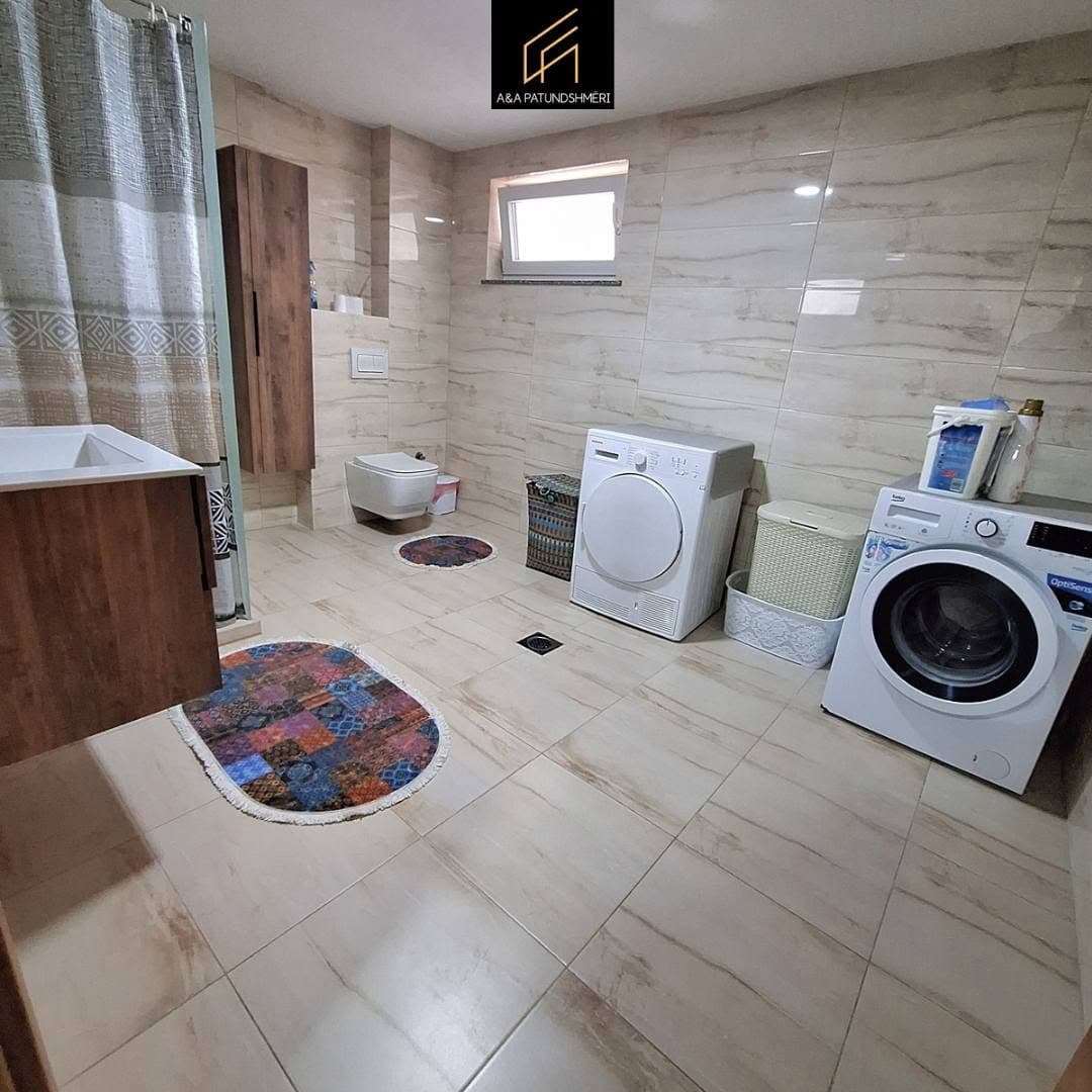 Spacious 430 m² house for sale in Prishtina-Veternik 17
