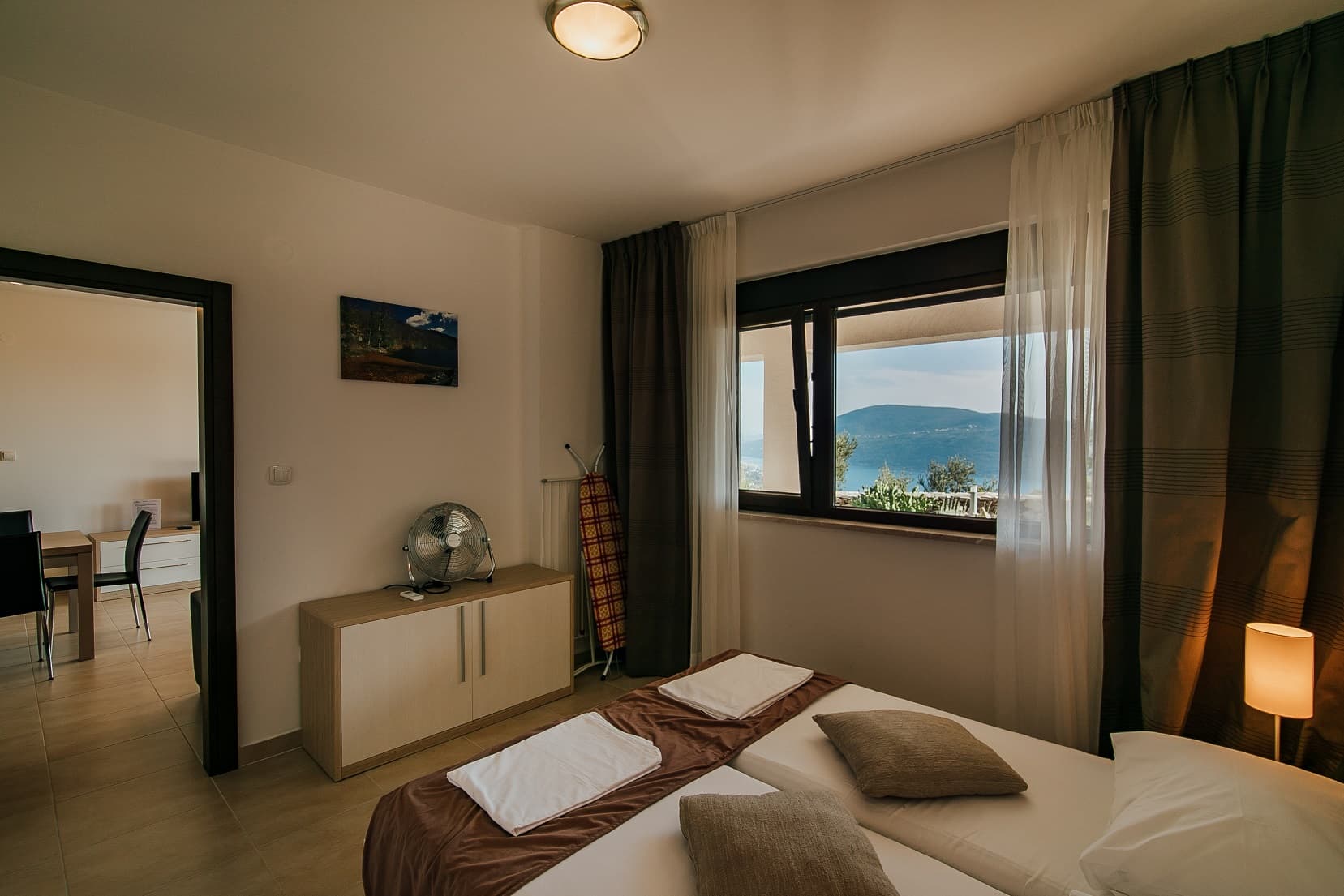Furnished One-Bedroom Apartment with Spacious Terrace in Podi 9