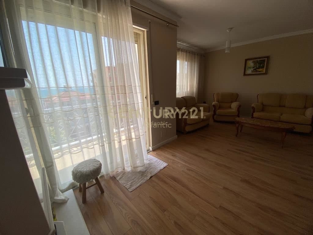 Furnished Duplex with Sea Views for Rent in Rrota e Kuqe, Durrës 4