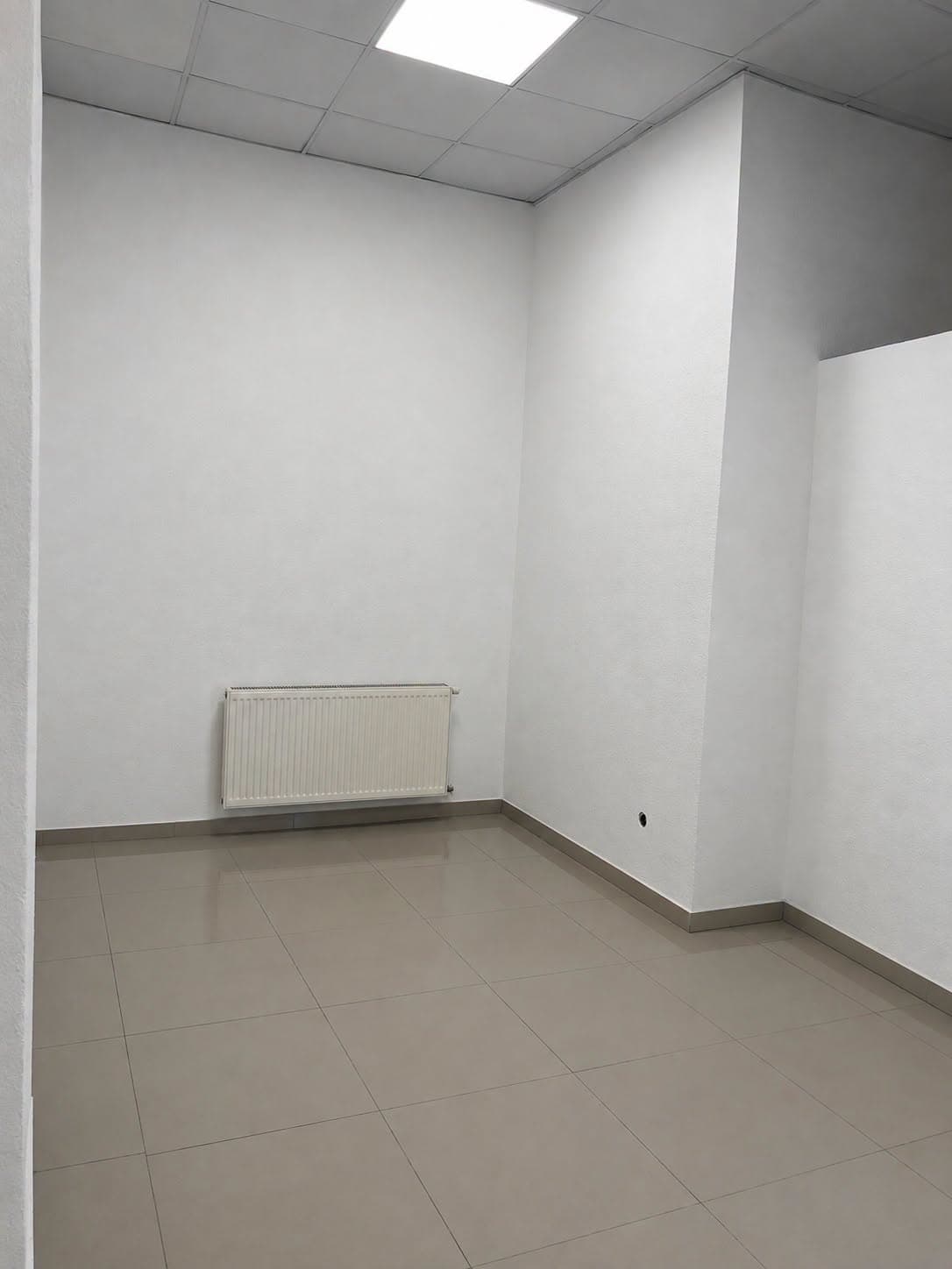 Pronë komerciale e përshtatshme për biznes në Prishtinë 5
