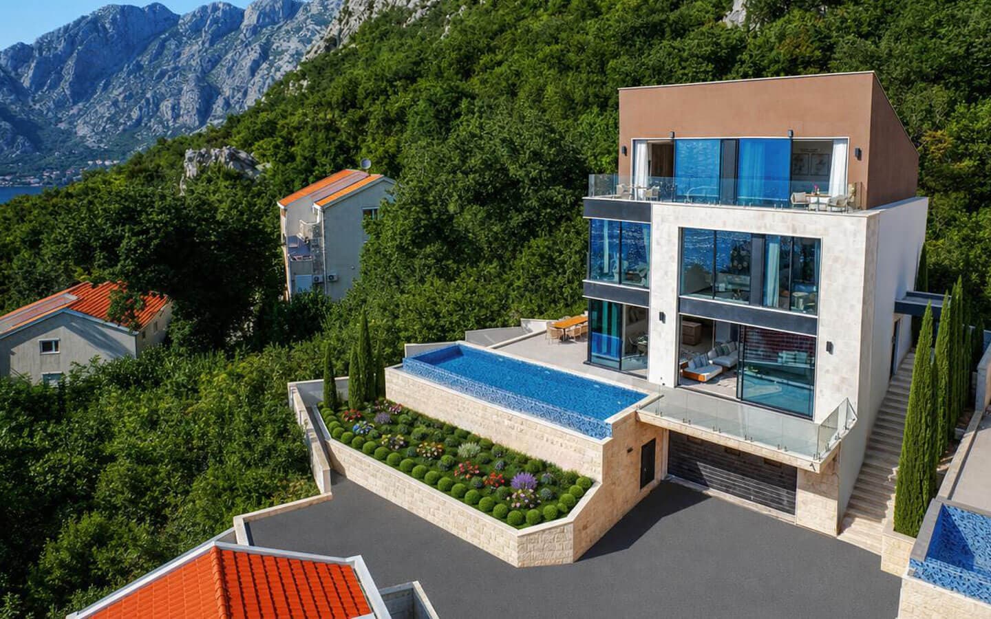 Morena Villa 06 with Pool and Bay Views in Dobrota 7