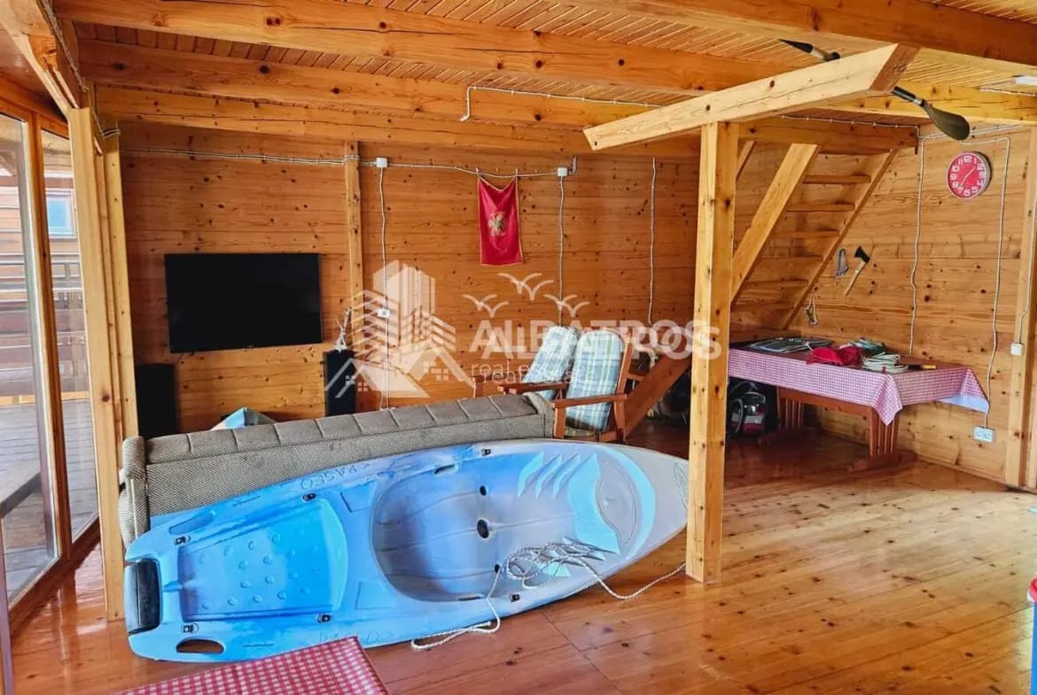 Well-Equipped 2-Bedroom Cottage with 280 m² Terrace on Ada Bojana 18