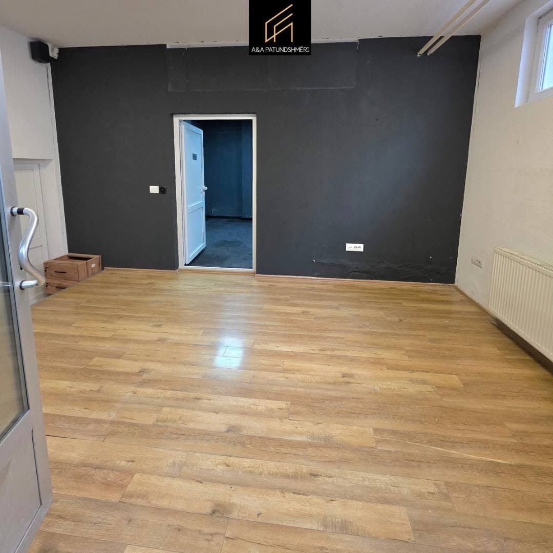 Spacious 150 m² Commercial Space for Rent in Bregu i Diellit, Pristina 5
