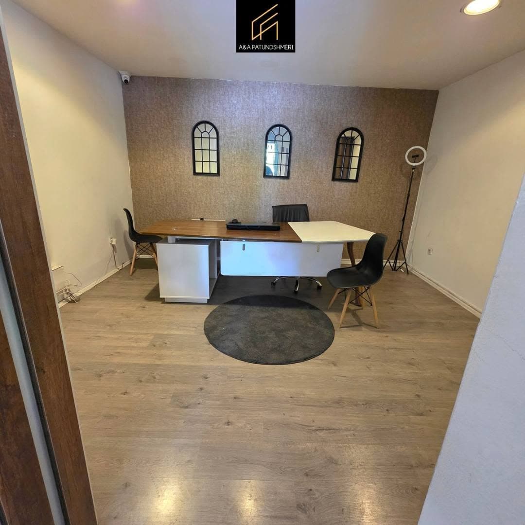 Versatile 65 m² Commercial Space for Rent in Prishtina 5