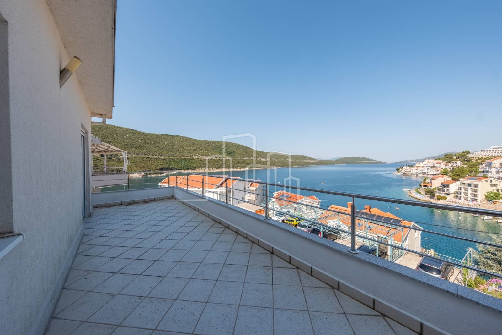Apartament funksional 59 m² në shitje në Neum 2