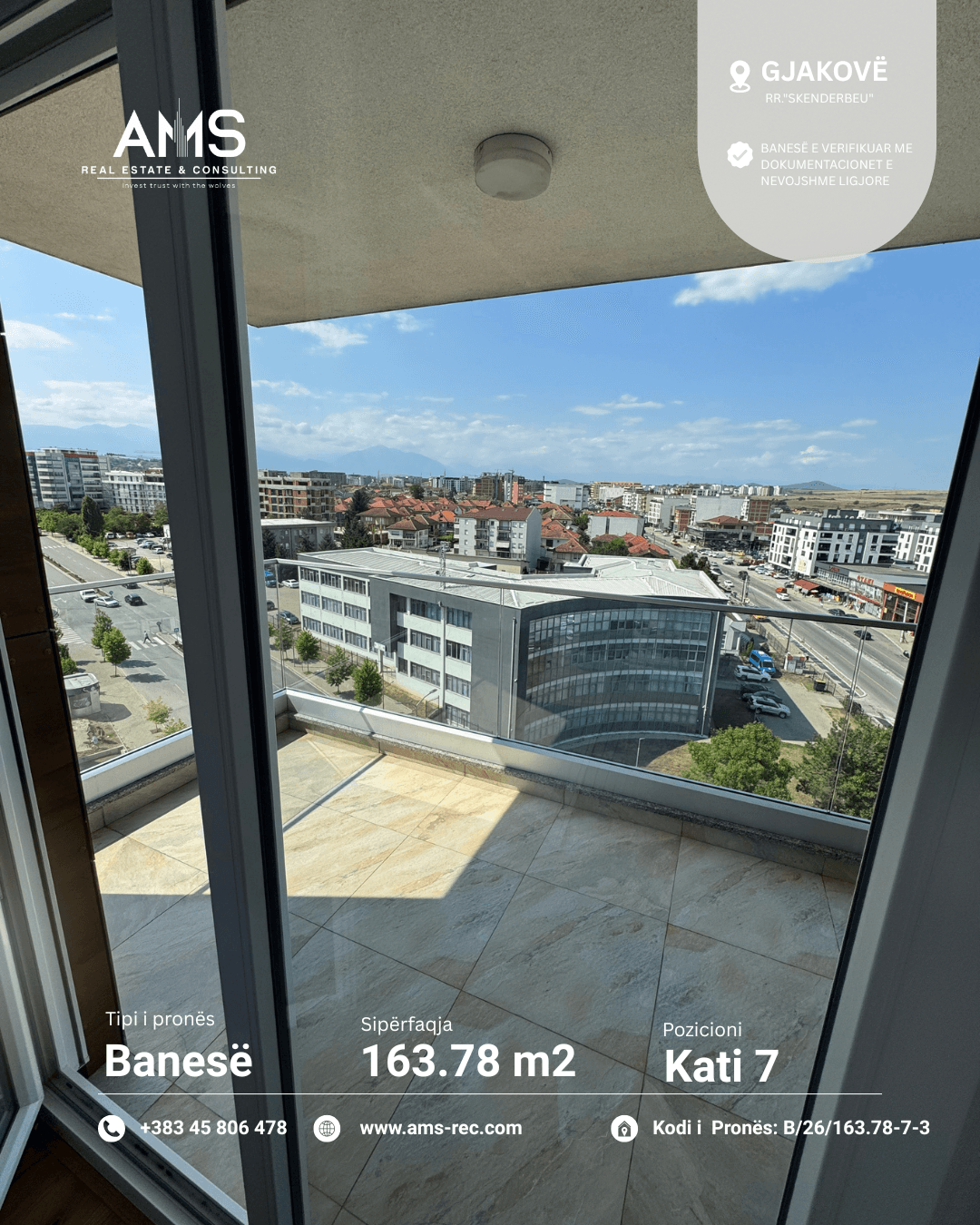 BANESË LUKSOZE NË SHITJE – GJAKOVË 26