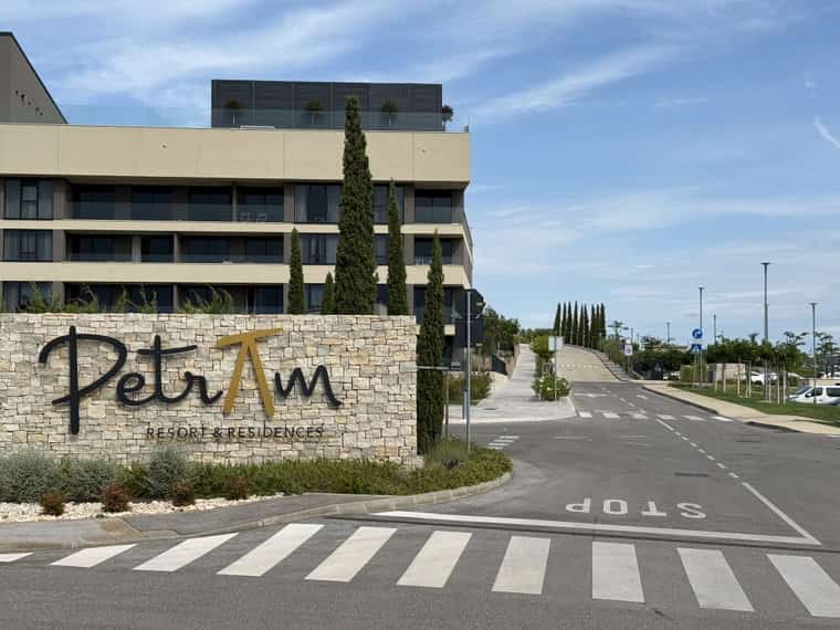 Apartament i mobiluar 65,3 m² në Petram Resort, Savudrija