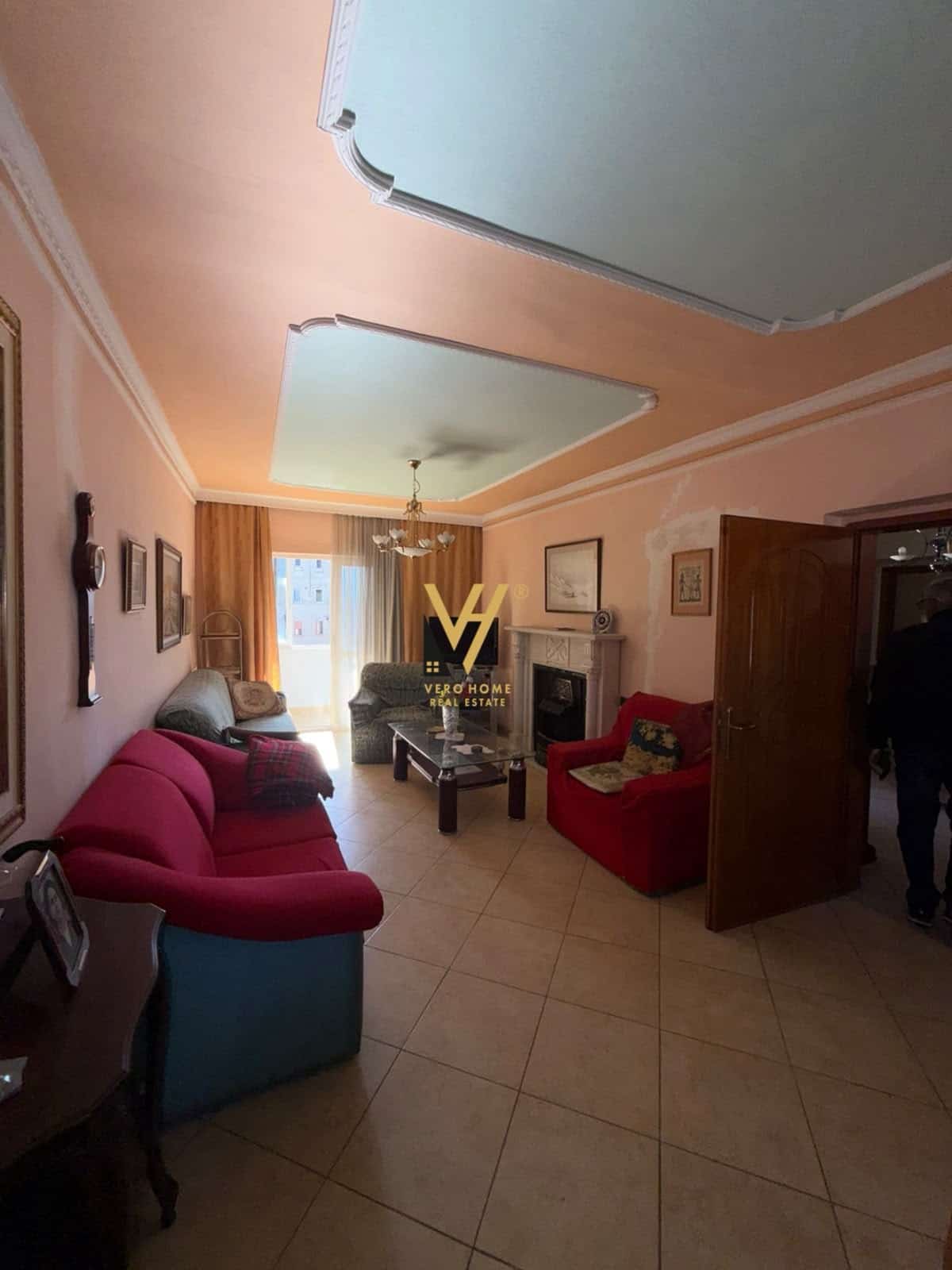 Apartment 3+1+3+balc For Sale At Myslym Shyri 450,000 Euros