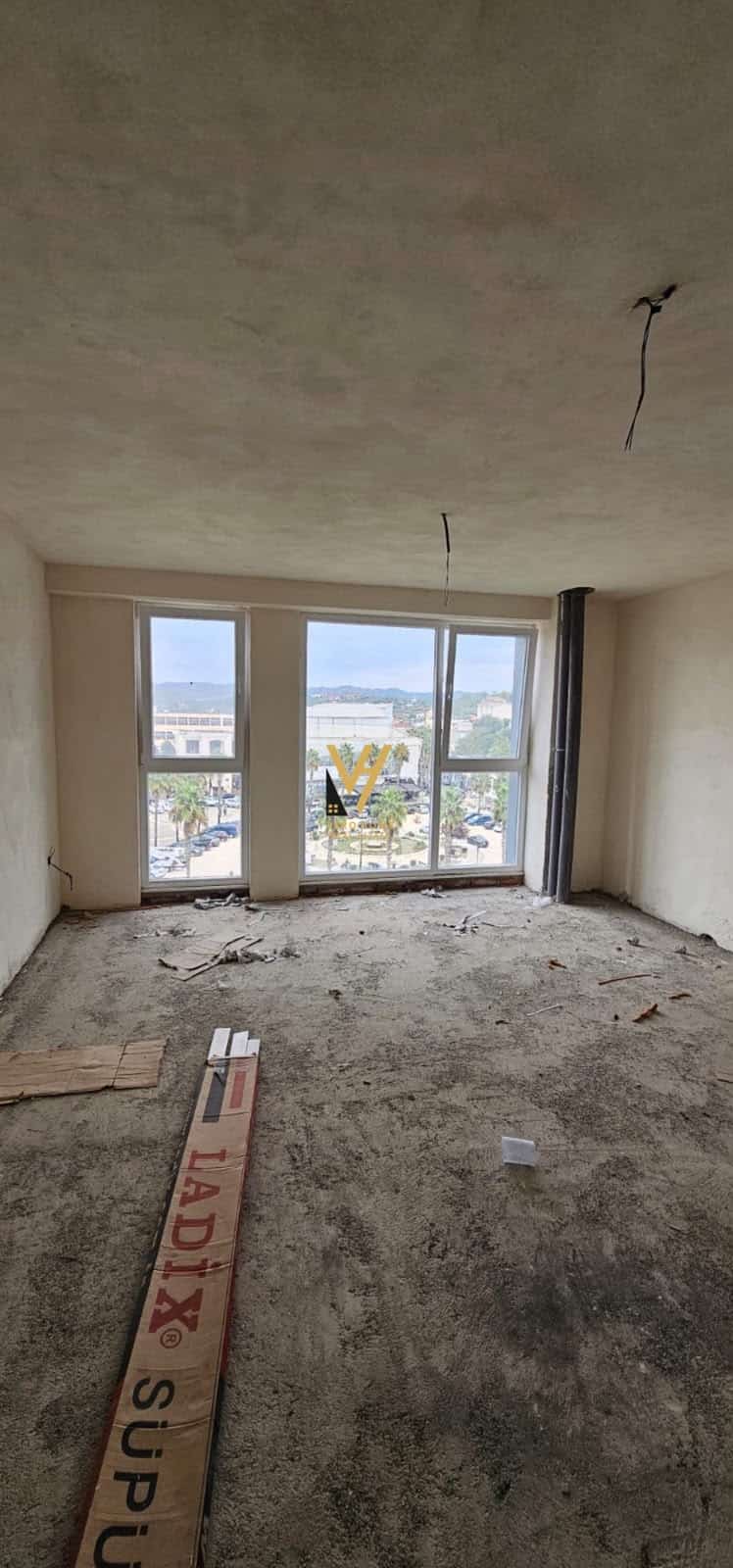 2+1+2+BALCONY APARTMENT FOR SALE IN KAVAJË €106,300