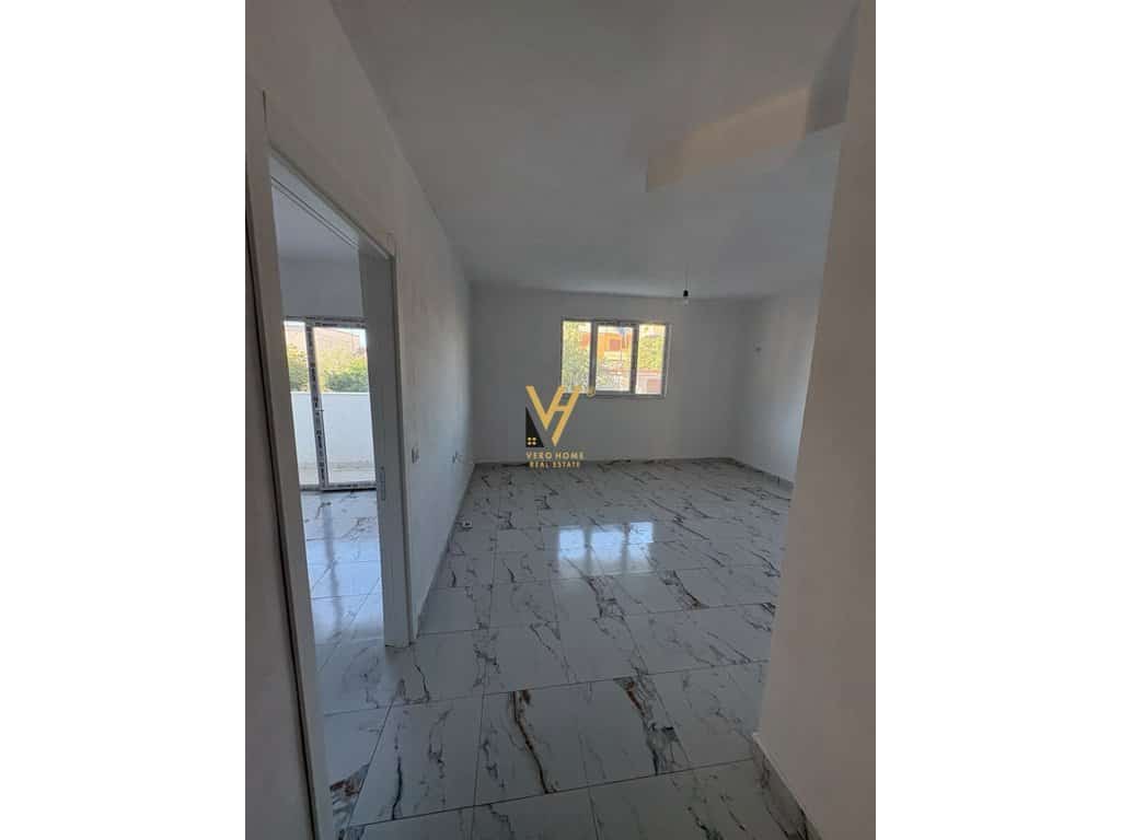 1+1 APARTMENT WITH BALCONY FOR SALE IN KAVAJË €55,000